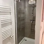Maison Spacieuse Et Chaleureuse Apartment Condé-sur-Sarthe