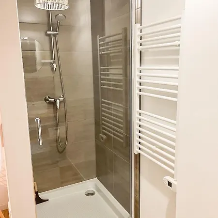 Maison Spacieuse Et Chaleureuse Condé-sur-Sarthe