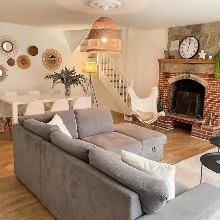 Maison Spacieuse Et Chaleureuse Apartamento Condé-sur-Sarthe